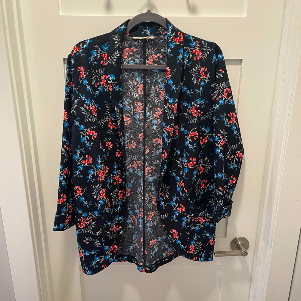Super cute Lush blazer